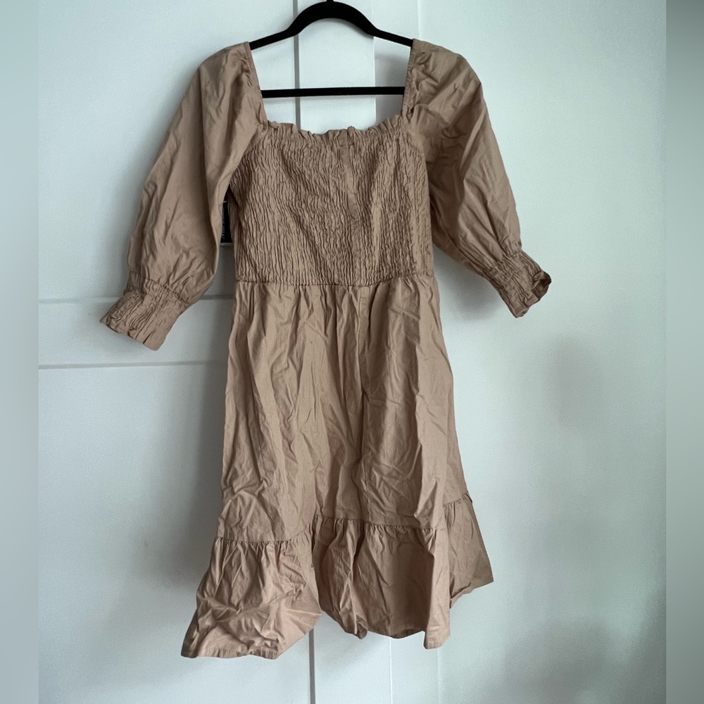 SHORT BROWN DRESS